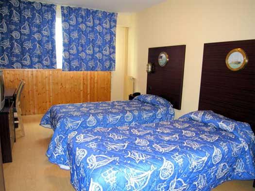 Hotel Les Gens De Mer Le Havre By Popinns Ruang foto